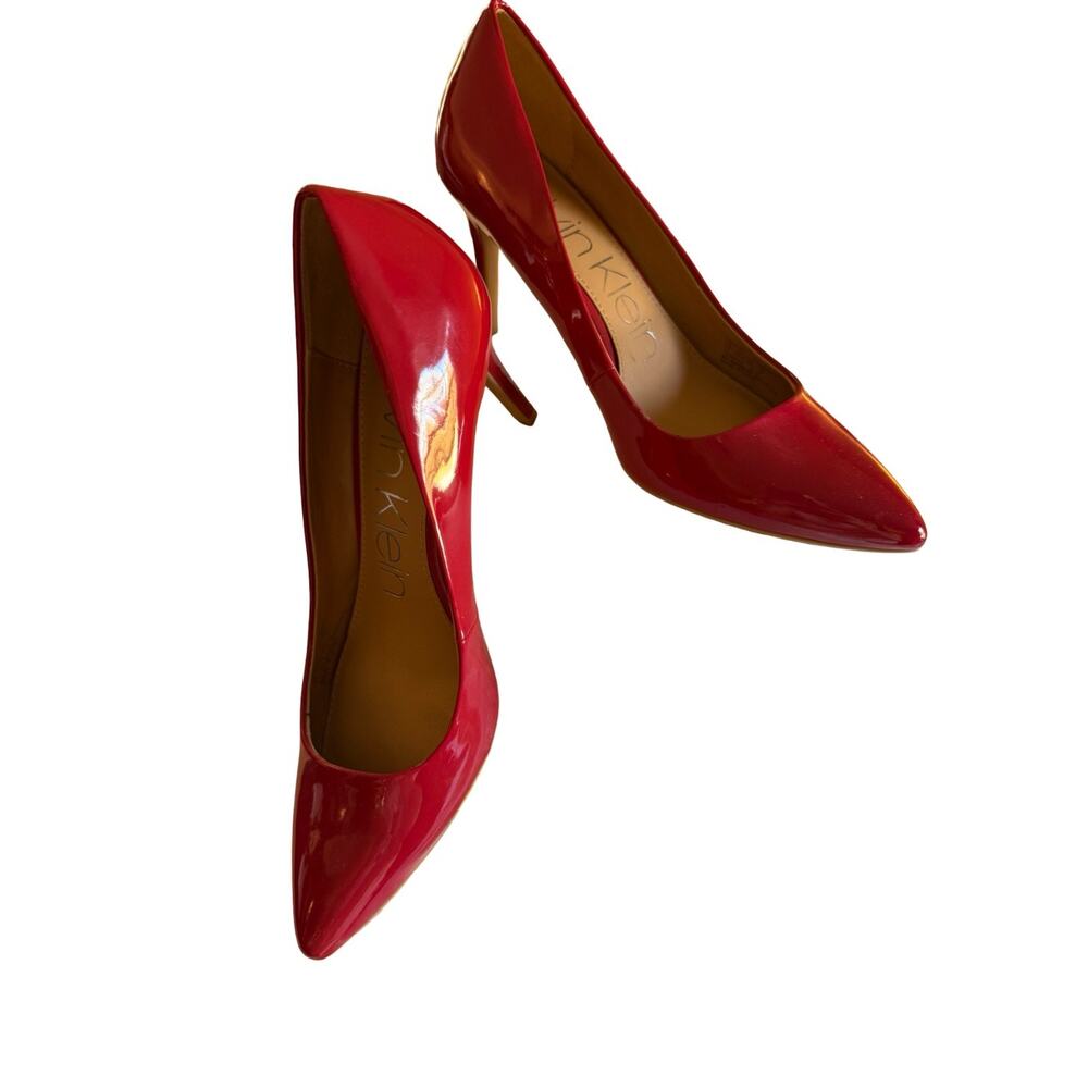 Calvin Klein Heels Size 10 Red Kamara Pump Classic 4" Heel Silver Heel Cap Logo